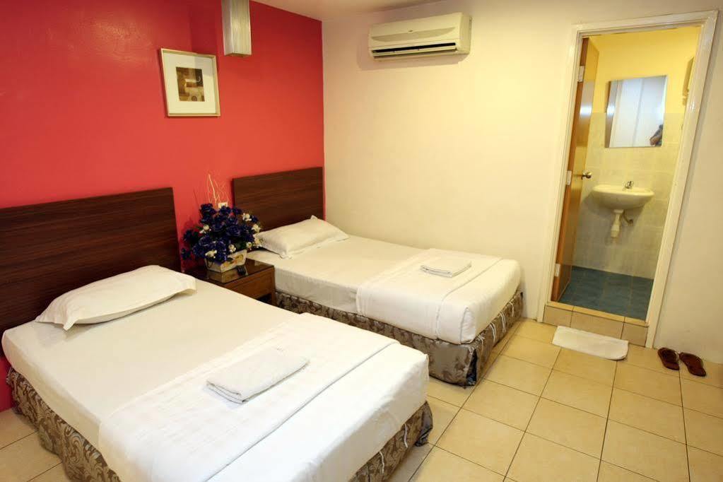 Uptown Hotel Kajang Exterior foto